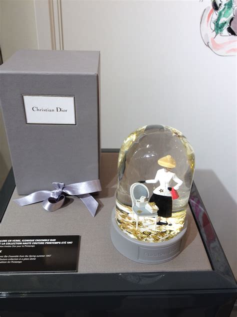 Dior Holiday Snow Globe Gift .